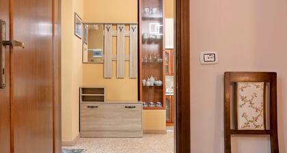 Apartment „La Casetta“ mit privatem Garten, Balkon und WLAN