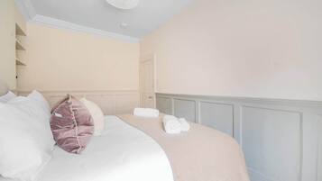 1 bedroom, iron/ironing board, travel crib, WiFi