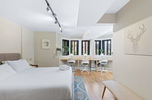 1 chambre, bureau, fer et planche à repasser, Wi-Fi