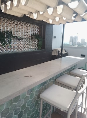 Leilighet, 1 soverom, røyk, terrasse | Spiseområde