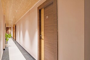 Interior - Kzar Select (Kolkata)