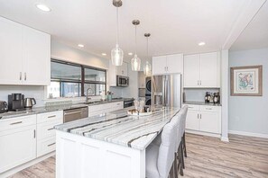 Fridge, microwave, oven, stovetop - Ocean Pines Oasis | Kayaks, Firepit, 4BR & 10 Min to Beach (Ocean Pines)