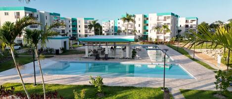 Outdoor pool