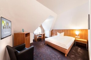 Comfort-Einzelzimmer, Blick auf den Innenhof