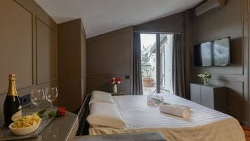 2 chambres, fer et planche à repasser