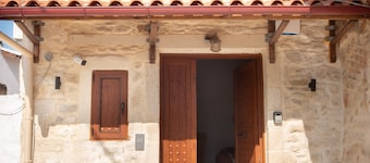 Persefoni's Village House in Messara
