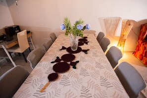 Dining - Persefoni's Village House in Messara (Mitropoli)
