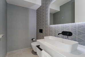 Bathroom - Standard Villa 8 - Casangular by Upper (Adeje)