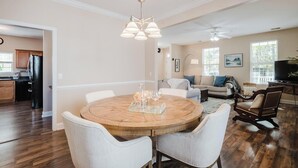 Ảnh chưa phân loại, 4 trong số 48 ảnh, nút