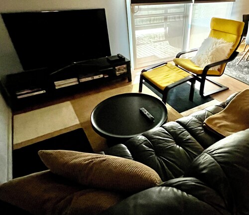 Perth Hills Cabin | Pool, City Views & Nature Escape