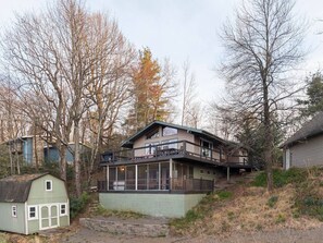 Exterior - Blue Ridge Retreat, Hot Tub, Fireplace & Mountain Views (Black Mountain)