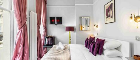 1 bedroom, internet, bed sheets
