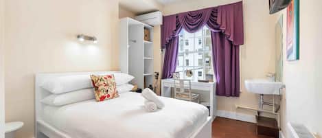 1 bedroom, Internet, bed sheets