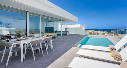 Villa Superior 1 - Casangular by Upper