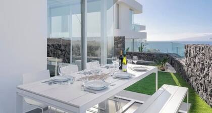 Villa Superior 1 - Casangular by Upper