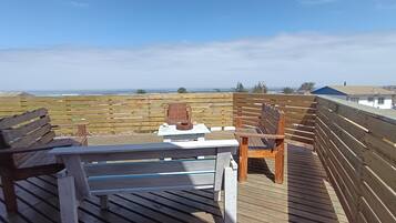 Apartamento família, sacada, vista para a baía | Área da propriedade