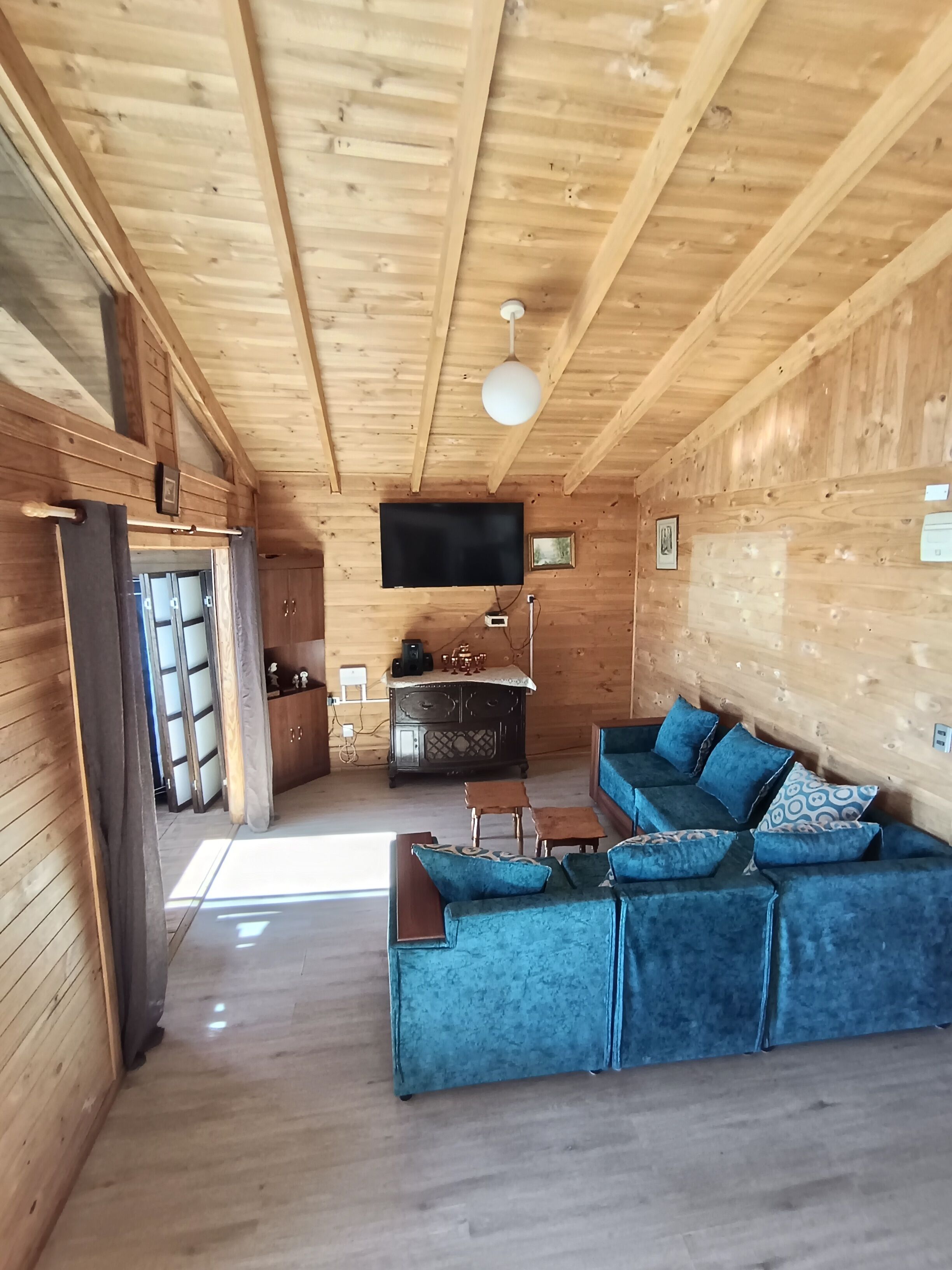 Family Apartment, Balcony, Bay View | Living area