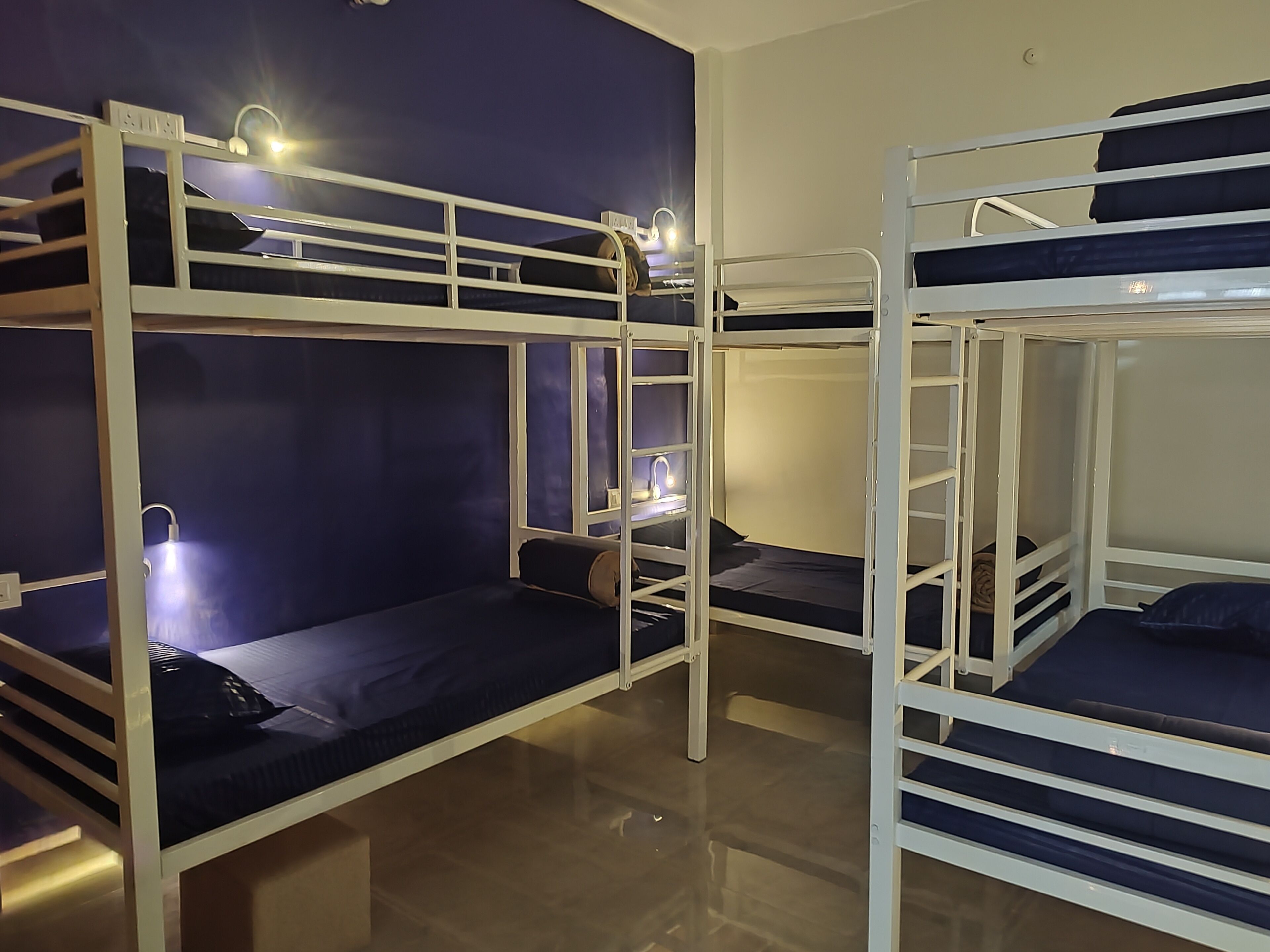 Dormitorio compartido clásico, dormitorio mixto