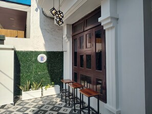 Perincian bahagian luar