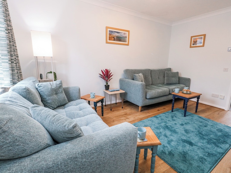 Dolphin Cottage, Family Friendly, Country Holiday Cottage In Weymouth - Weymouth