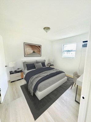 2 Schlafzimmer, Schreibtisch, Bügeleisen/Bügelbrett, Internetzugang