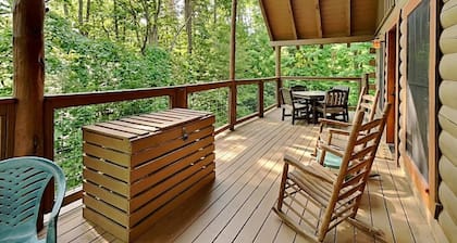 Mick's Hideaway