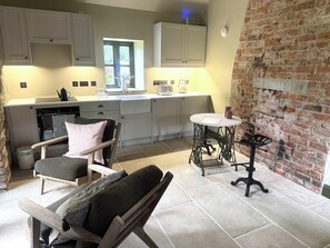 Cottage | Interior - Auld Cider Makers Cottage (Portstewart)