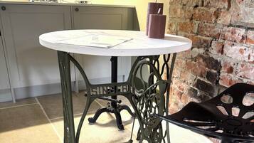 Cottage | Khu ăn uống