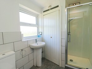 Ferienhaus | Badezimmer | Dusche