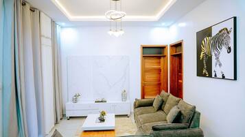 Classic Apartment, Balcony, City View | Living area