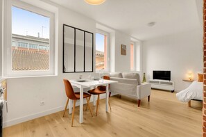 Fernseher