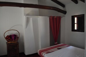 Room - La Era Ecolodge - 3 apartment complex with private pool (8-10 people) (Ventorros de San José)