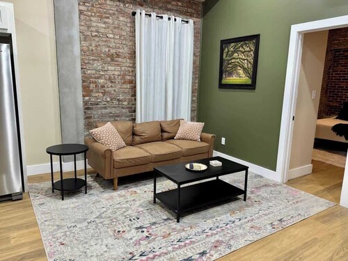 Modern Boho Getaway · 1BR Apartment · By KeenStays