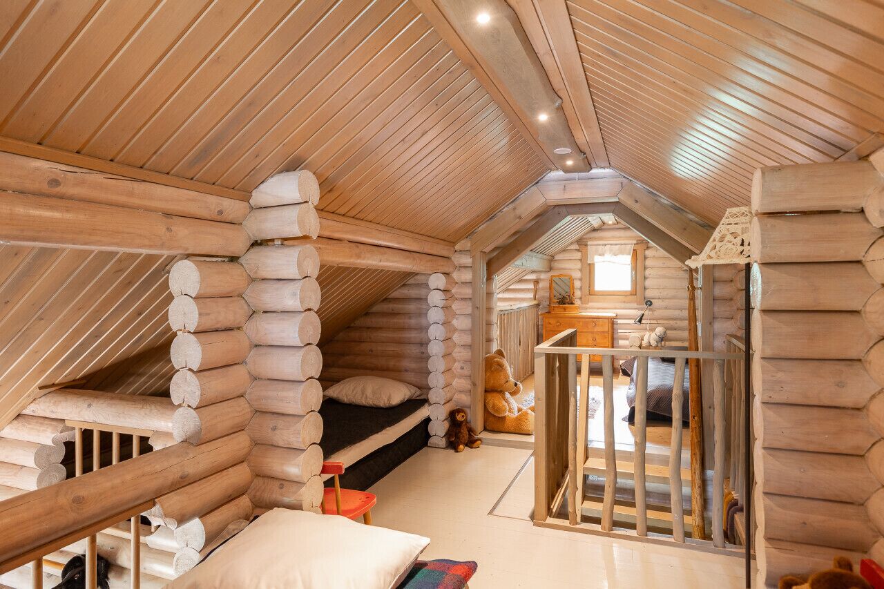 2 bedrooms, travel cot, WiFi