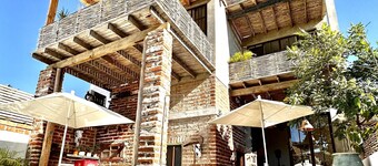 TS1 Queen in Todos Santos