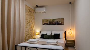 ํ์ฐ์ค, ์ฅ์ ์ธ ์ง์, ํก์ฐ