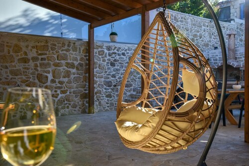 Villa 4 Season Poolside Paradise in Crete