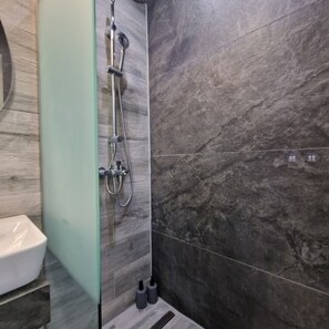 1 bedroom - D A Luxury Suite Jacuzzi (Malevizi)