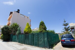 House, Smoking - Kostas Apartment Very Near to Amoudara Beach (Malevizi)