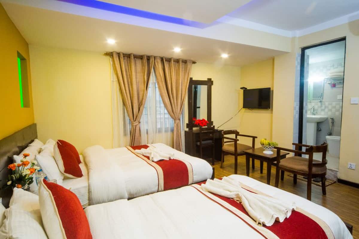 Deluxe Double or Twin Room