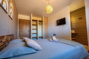 6 Schlafzimmer, Bügeleisen/Bügelbrett, WLAN, Bettwäsche