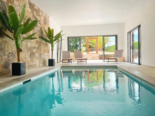 Villa Paloma - Piscine intérieure chauffée - Marzan