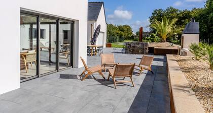 Villa Paloma – Beheiztes Hallenbad – Marzan