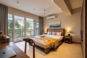 Huoneisto, 3 makuuhuonetta, parveke