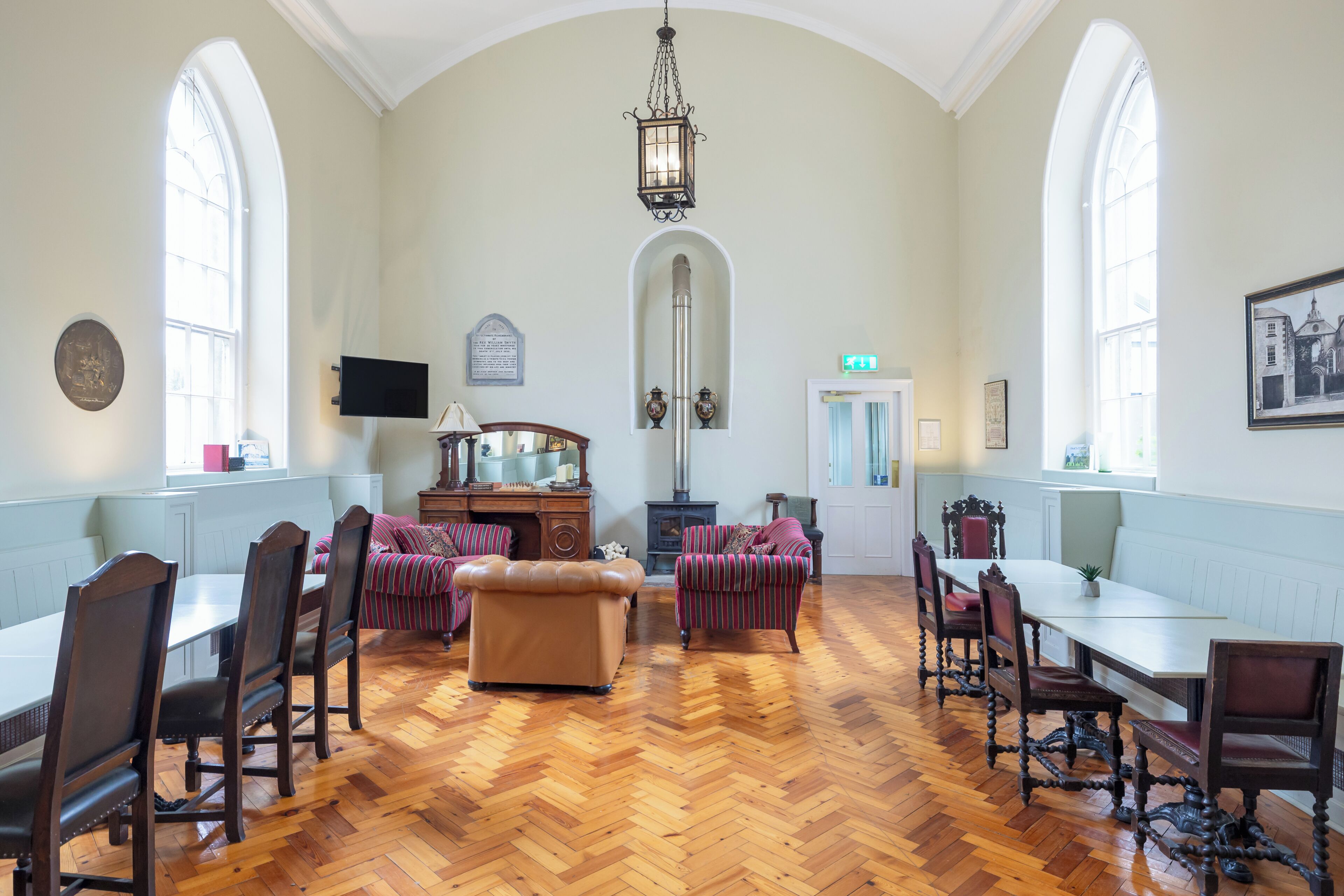 Banquet hall