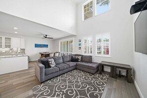 Smart TV - NEW! Coastal Elegance at Ko Olina Luxury Villa M25-C (Kapolei)