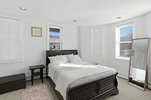 Pet Friendly | Parks & Trails | Pleasantville Home