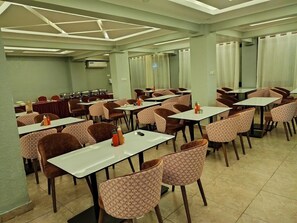 Restaurant - Park View Hotel Bamburi (Mombasa)