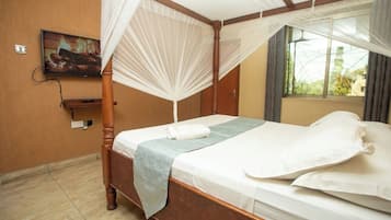 Deluxe Apartment | WiFi (free), individually decorated, individually furnished, bed sheets
