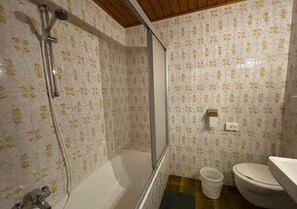 패밀리룸 | 욕실